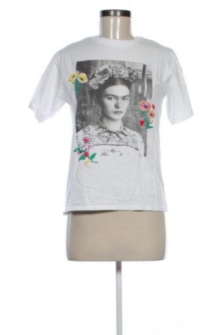 Damen T-Shirt Stradivarius, Größe S, Farbe Weiß, Preis € 8,70