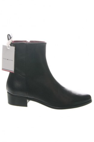 Botine de damă Tommy Hilfiger, Mărime 37, Culoare Negru, Preț 679,99 Lei