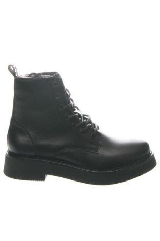 Dámské boty  Tommy Jeans, Velikost 37, Barva Černá, Cena  3 099,00 Kč