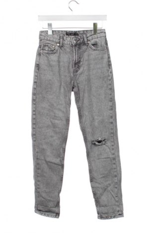 Blugi de femei Bershka, Mărime XS, Culoare Gri, Preț 98,99 Lei