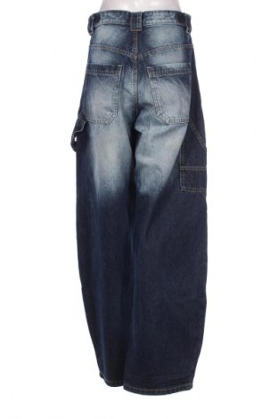 Dámske džínsy  Bershka, Veľkosť M, Farba Modrá, Cena  17,01 €