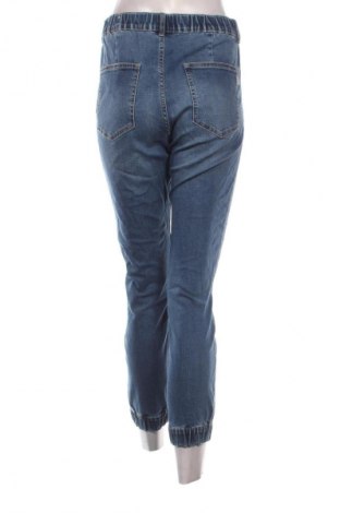 Dámske džínsy  Bershka, Veľkosť M, Farba Modrá, Cena  16,95 €