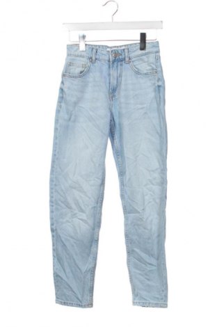 Γυναικείο Τζίν Bershka, Μέγεθος XXS, Χρώμα Μπλέ, Τιμή 18,99 €