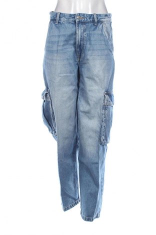 Dámske džínsy  Bershka, Veľkosť M, Farba Modrá, Cena  14,83 €