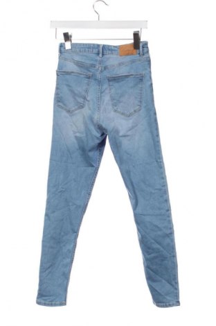 Γυναικείο Τζίν Bershka, Μέγεθος S, Χρώμα Μπλέ, Τιμή 18,99 €