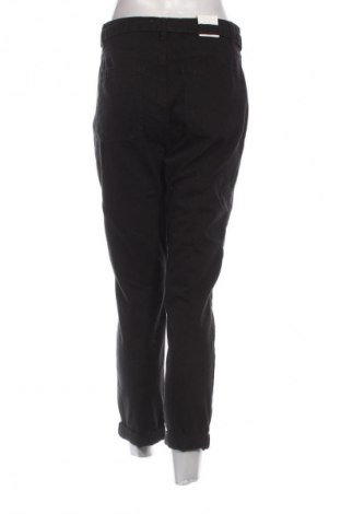 Női farmernadrág Bershka, Méret M, Szín Fekete, Ár 12 449 Ft