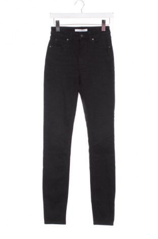 Dámske džínsy  Calvin Klein, Veľkosť XS, Farba Čierna, Cena  46,00 €