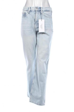 Дамски дънки Calvin Klein Jeans, Размер M, Цвят Син, Цена 204,99 лв.