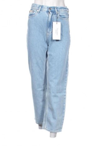 Γυναικείο Τζίν Calvin Klein Jeans, Μέγεθος S, Χρώμα Μπλέ, Τιμή 107,99 €
