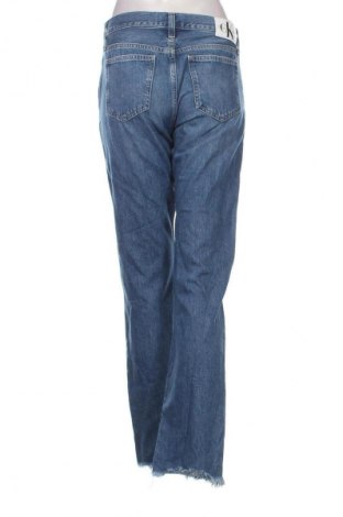 Дамски дънки Calvin Klein Jeans, Размер M, Цвят Син, Цена 68,99 лв.