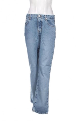 Дамски дънки Calvin Klein Jeans, Размер M, Цвят Син, Цена 68,00 лв.