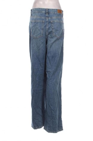 Blugi de femei Clover, Mărime M, Culoare Albastru, Preț 98,99 Lei