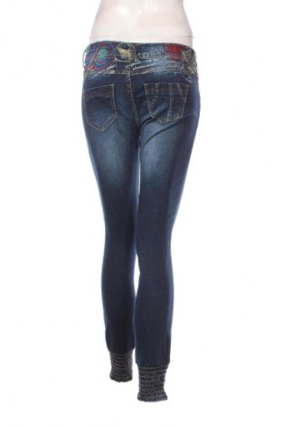 Dámske džínsy  Desigual, Veľkosť S, Farba Modrá, Cena  43,95 €