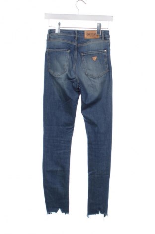 Damen Jeans Guess, Größe S, Farbe Blau, Preis 38,36 €