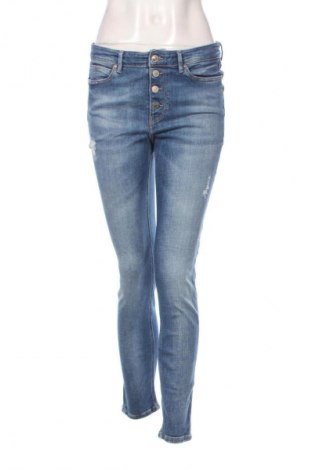 Γυναικείο Τζίν Guess, Μέγεθος M, Χρώμα Μπλέ, Τιμή 47,99 €