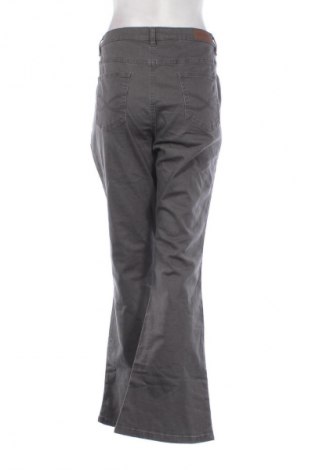 Dámske džínsy  John Baner, Veľkosť XL, Farba Sivá, Cena  26,95 €