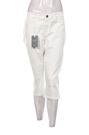 Damen Jeans Junarose, Größe XL, Farbe Ecru, Preis 64,99 €