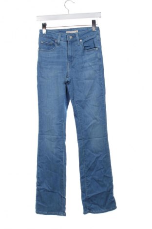 Дамски дънки Levi's, Размер XS, Цвят Син, Цена 75,99 лв.
