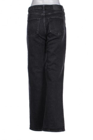 Damskie jeansy ONLY, Rozmiar M, Kolor Czarny, Cena 111,99 zł