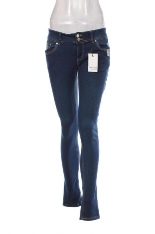 Damen Jeans One Love, Größe M, Farbe Blau, Preis 31,99 €