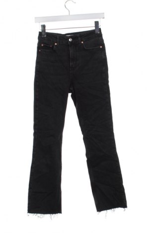 Damen Jeans Perfect Jeans By Gina Tricot, Größe XS, Farbe Schwarz, Preis 23,99 €