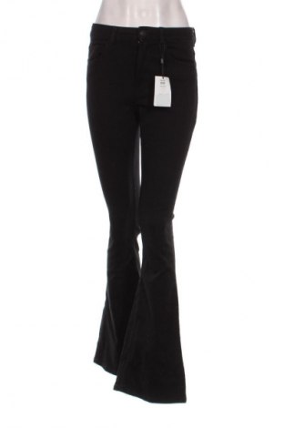 Damskie jeansy Pieces, Rozmiar S, Kolor Czarny, Cena 252,99 zł