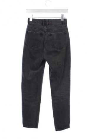 Dámske džínsy  Pull&Bear, Veľkosť XS, Farba Sivá, Cena  14,83 €