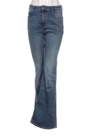 Dámske džínsy  Pull&Bear, Veľkosť M, Farba Modrá, Cena  14,83 €