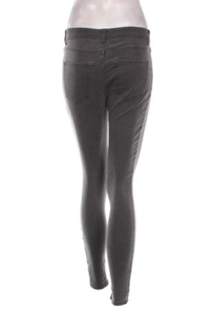 Női farmernadrág Pull&Bear, Méret M, Szín Szürke, Ár 7 879 Ft
