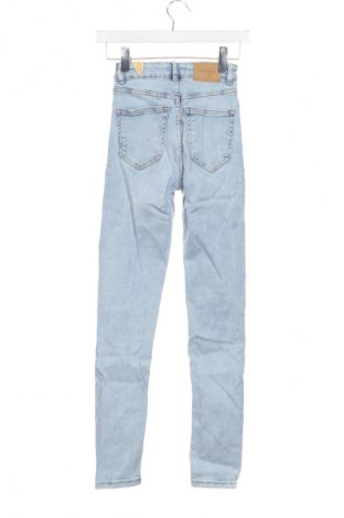 Dámske džínsy  Pull&Bear, Veľkosť XXS, Farba Modrá, Cena  14,83 €