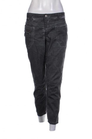 Дамски дънки Pulz Jeans, Размер L, Цвят Черен, Цена 40,89 лв.