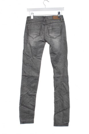 Blugi de femei Silvian Heach, Mărime S, Culoare Gri, Preț 254,99 Lei
