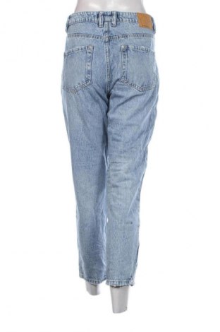 Dámske džínsy  Stradivarius, Veľkosť M, Farba Modrá, Cena  16,95 €