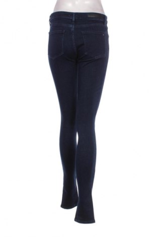 Damskie jeansy Tommy Hilfiger, Rozmiar M, Kolor Niebieski, Cena 327,56 zł