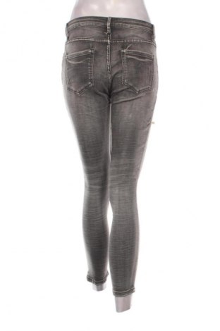 Blugi de femei Unbranded, Mărime M, Culoare Gri, Preț 98,99 Lei