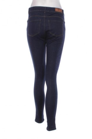 Blugi de femei Vero Moda, Mărime M, Culoare Albastru, Preț 115,99 Lei