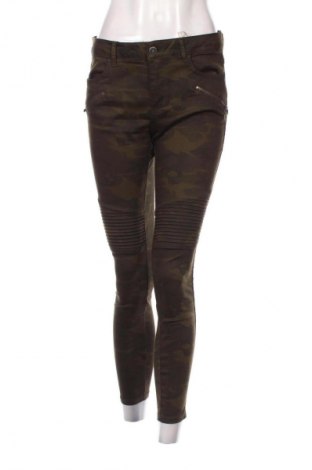 Damskie jeansy Zara, Rozmiar M, Kolor Kolorowy, Cena 88,99 zł