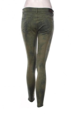 Blugi de femei Zara, Mărime S, Culoare Verde, Preț 91,99 Lei