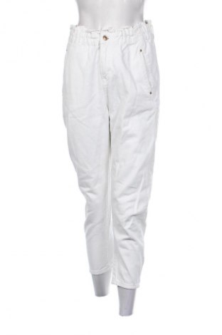 Női farmernadrág Zara, Méret S, Szín Fehér, Ár 5 400 Ft