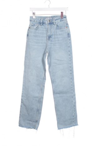 Дамски дънки Zara, Размер XS, Цвят Син, Цена 27,37 лв.