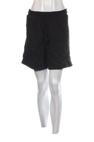 Dámske kraťasy  Adidas, Veľkosť S, Farba Čierna, Cena  19,95 €