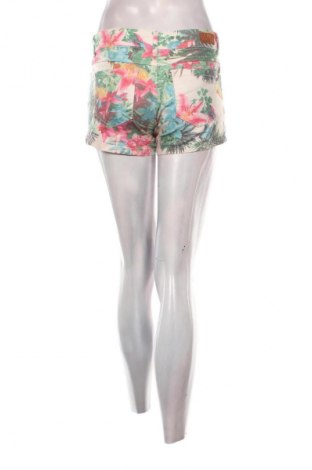 Damen Shorts Bella Ragazza, Größe S, Farbe Mehrfarbig, Preis 18,99 €