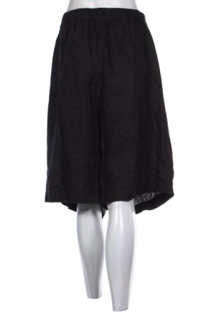 Pantaloni scurți de femei Belle Curve, Mărime 5XL, Culoare Negru, Preț 51,45 Lei