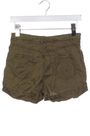 Dámské kraťasy  Bershka, Velikost XS, Barva Zelená, Cena  249,00 Kč