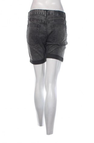 Damen Shorts Cheap Monday, Größe M, Farbe Grau, Preis 19,99 €