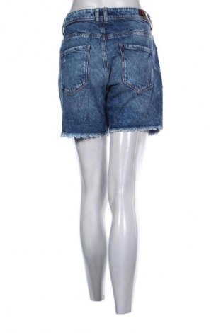 Pantaloni scurți de femei Clockhouse, Mărime L, Culoare Albastru, Preț 64,99 Lei