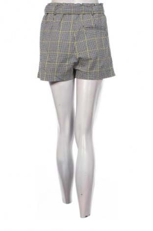 Pantaloni scurți de femei Distrikt Norrebro, Mărime S, Culoare Multicolor, Preț 79,99 Lei