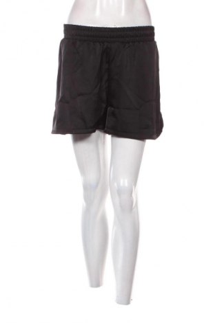 Damen Shorts Fb Sister, Größe M, Farbe Schwarz, Preis € 7,99