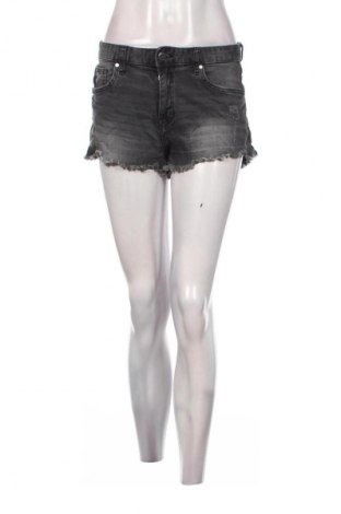 Dámske kraťasy  H&M, Veľkosť M, Farba Čierna, Cena  9,95 €