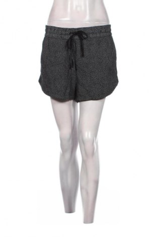 Pantaloni scurți de femei H&M, Mărime M, Culoare Multicolor, Preț 51,99 Lei